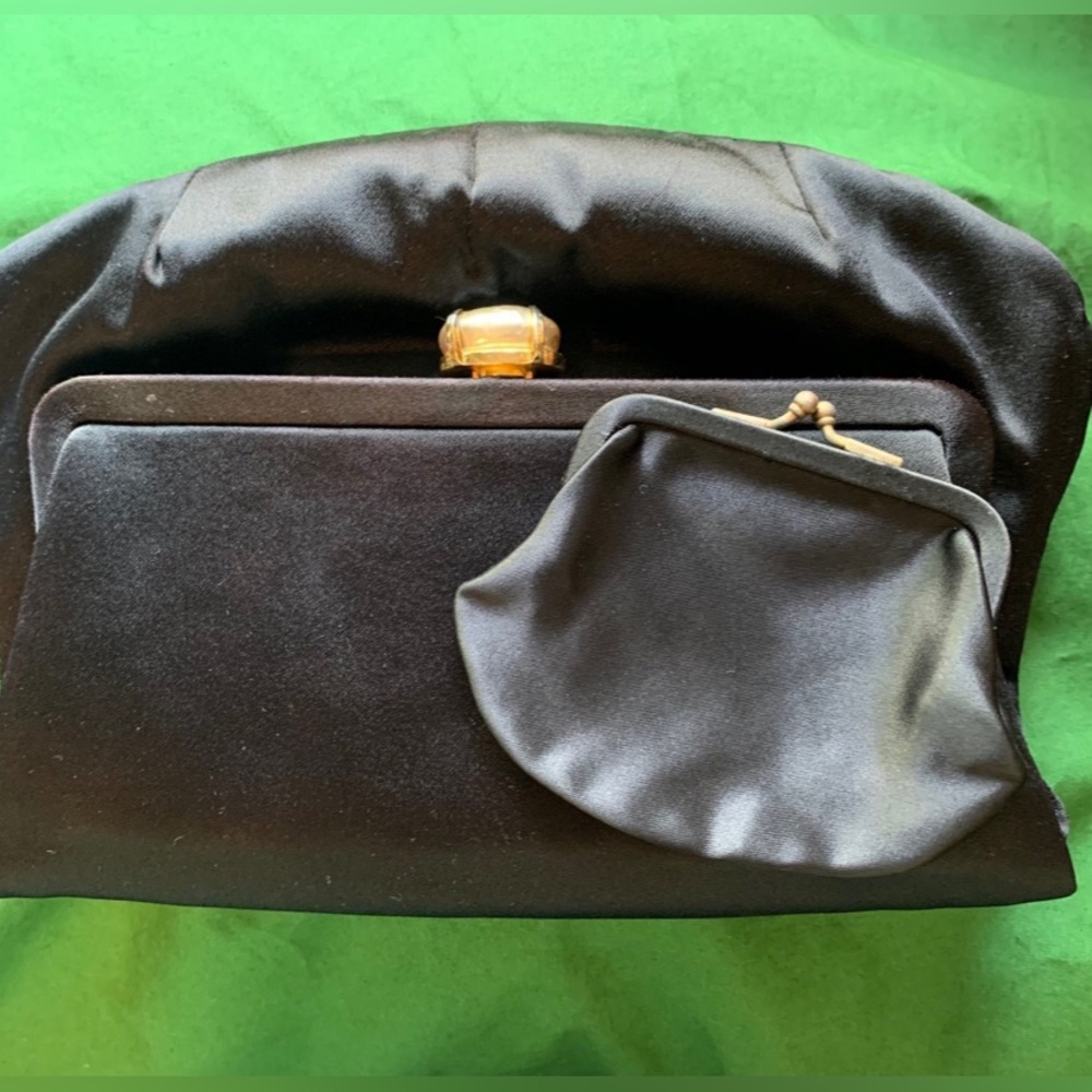 Vintage 1950s Crown Lewis satin mother pearl clutch
